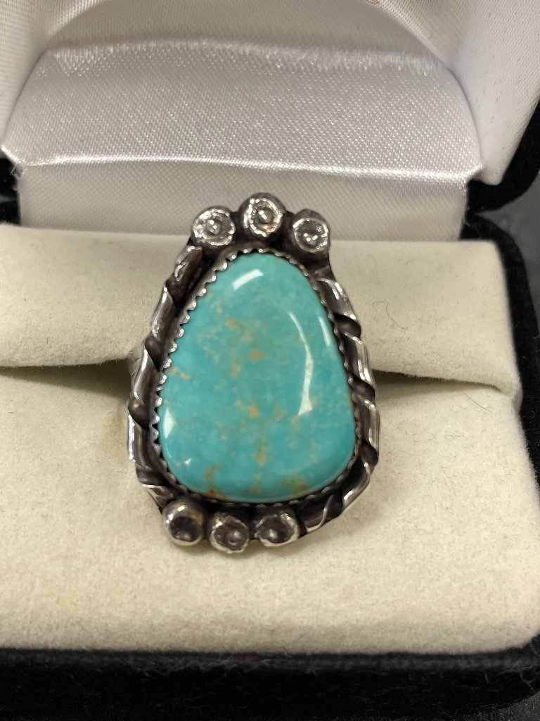 Vintage Native American Navajo Turquoise Ring Size 6.5